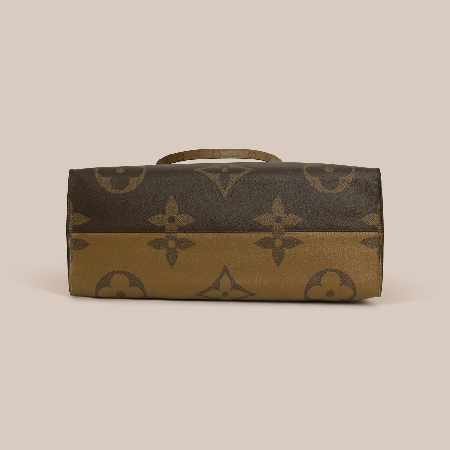 Louis Vuitton Giant Onthego MM