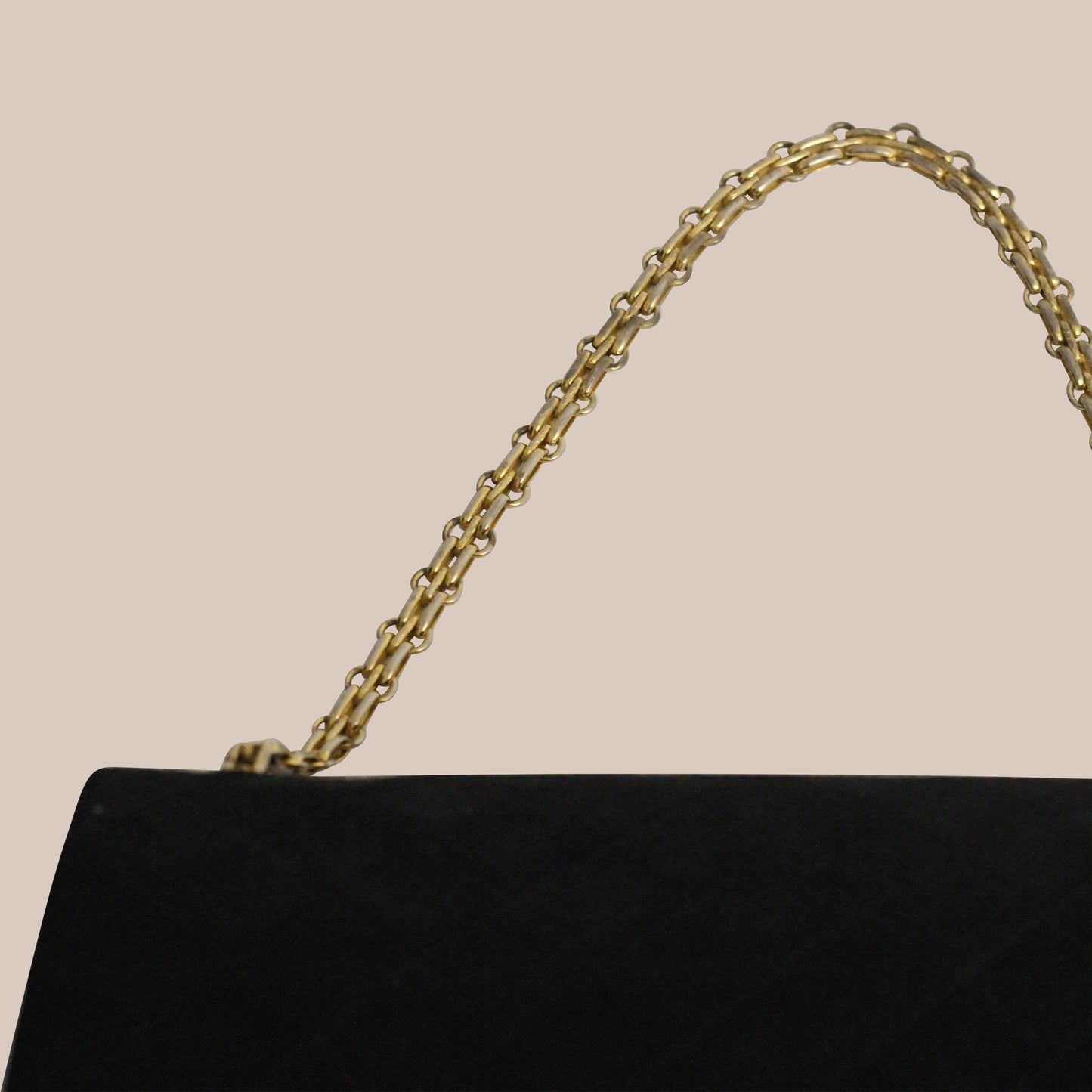 Chanel Timeless 2.55