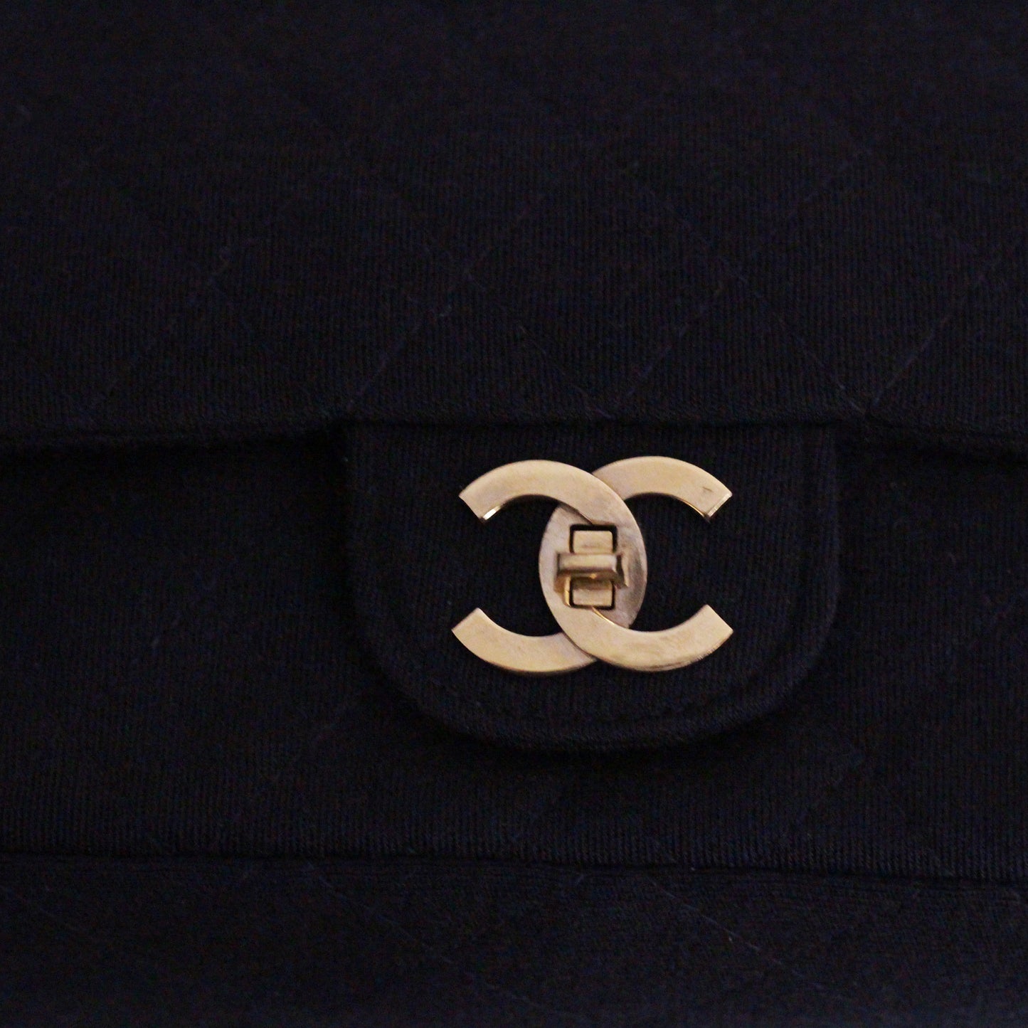 Chanel Timeless 2.55