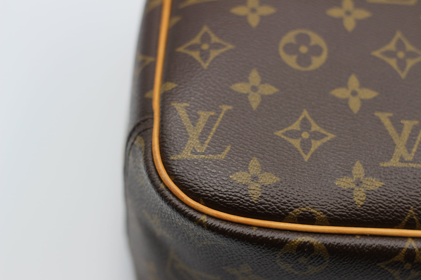 Louis Vuitton Trouville