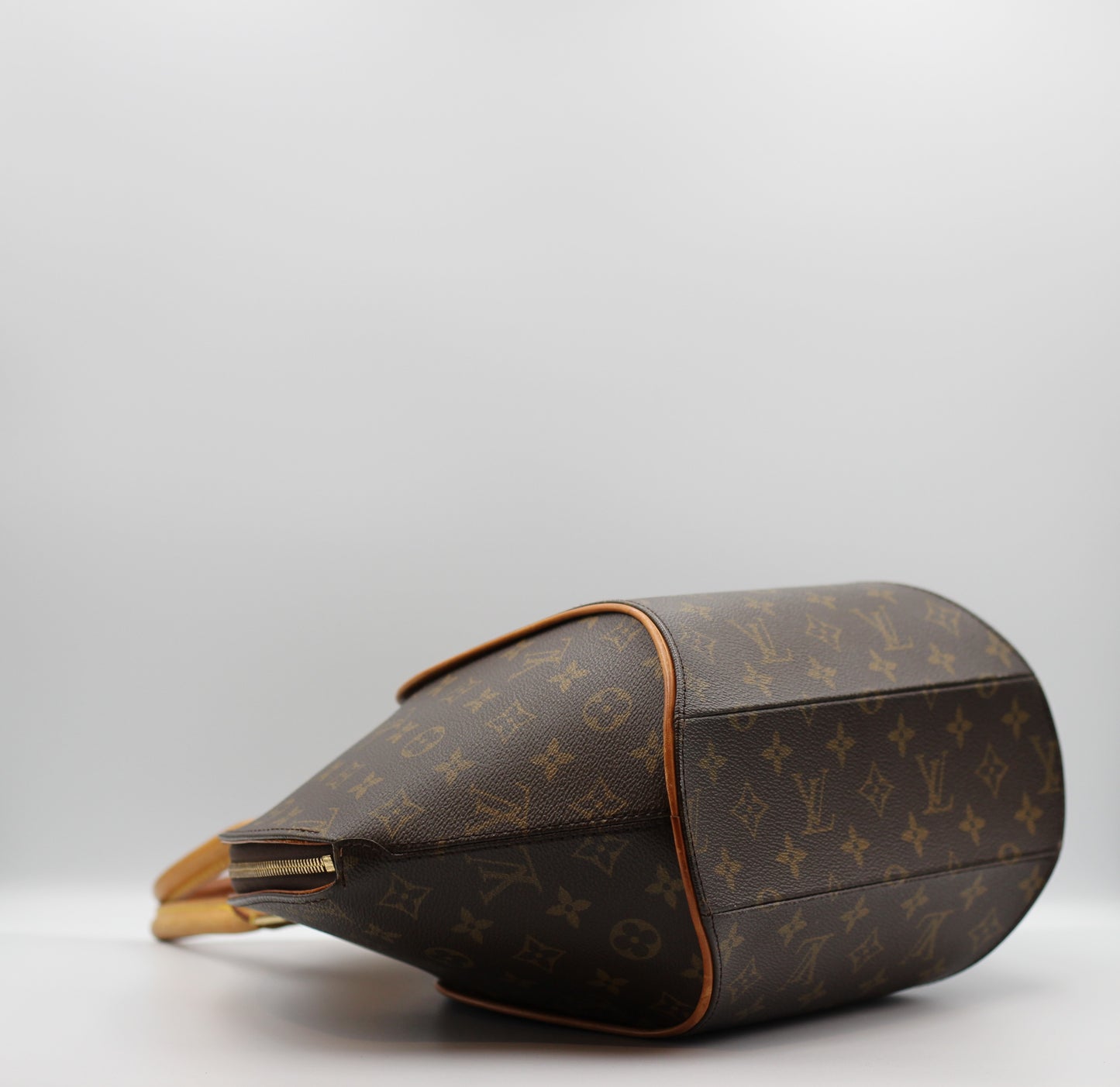 Louis Vuitton Ellipse MM