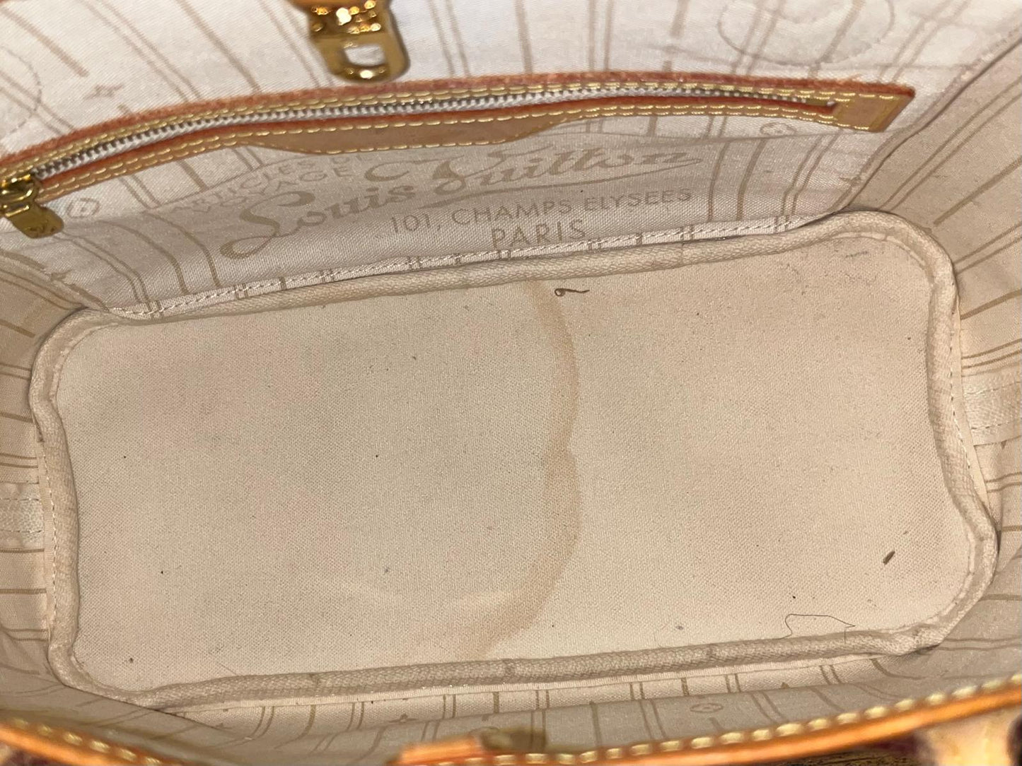 Louis Vuitton Neverfull