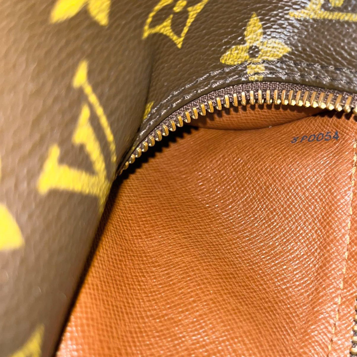 Louis Vuitton  Papillon 30