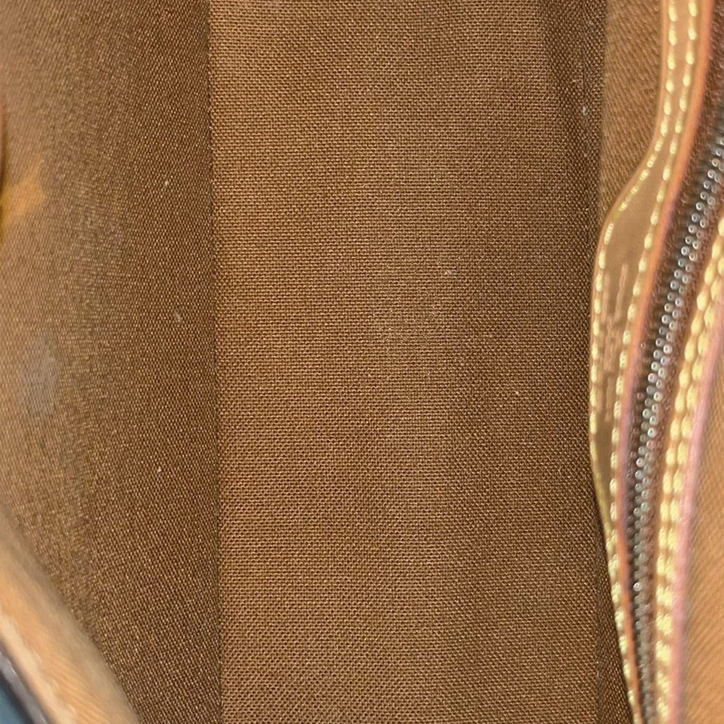 Louis Vuitton Mini Looping