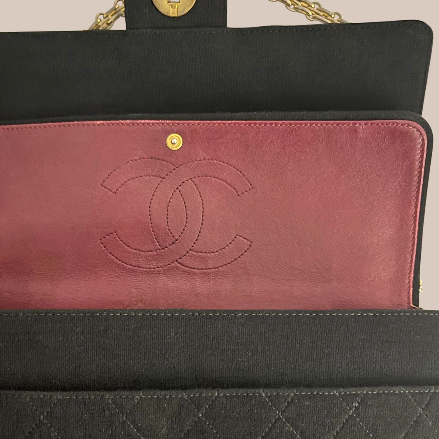 Chanel Timeless 2.55