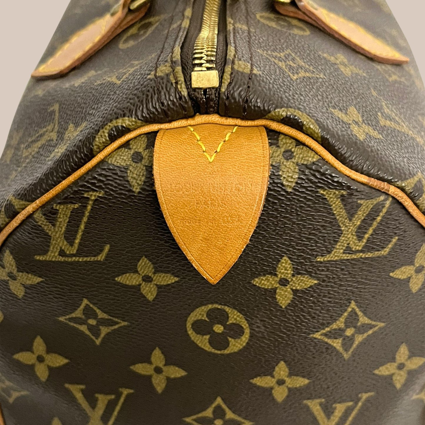 Louis Vuitton Speedy 30