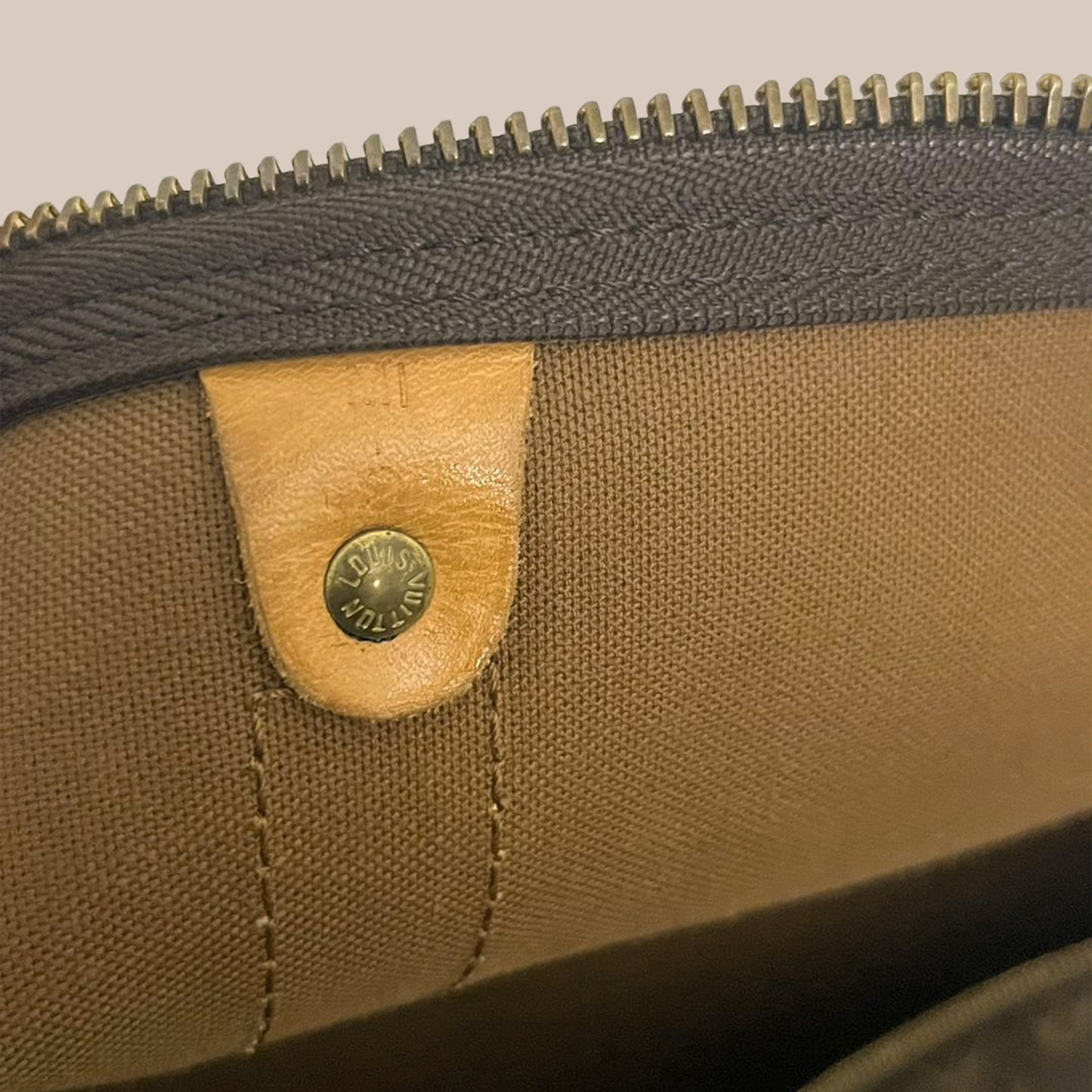 Louis Vuitton Keepall 55